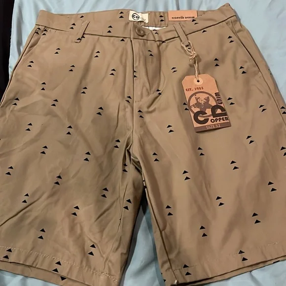 Copper Demin Shorts, size 32, new with tags - Picture 2 of 6